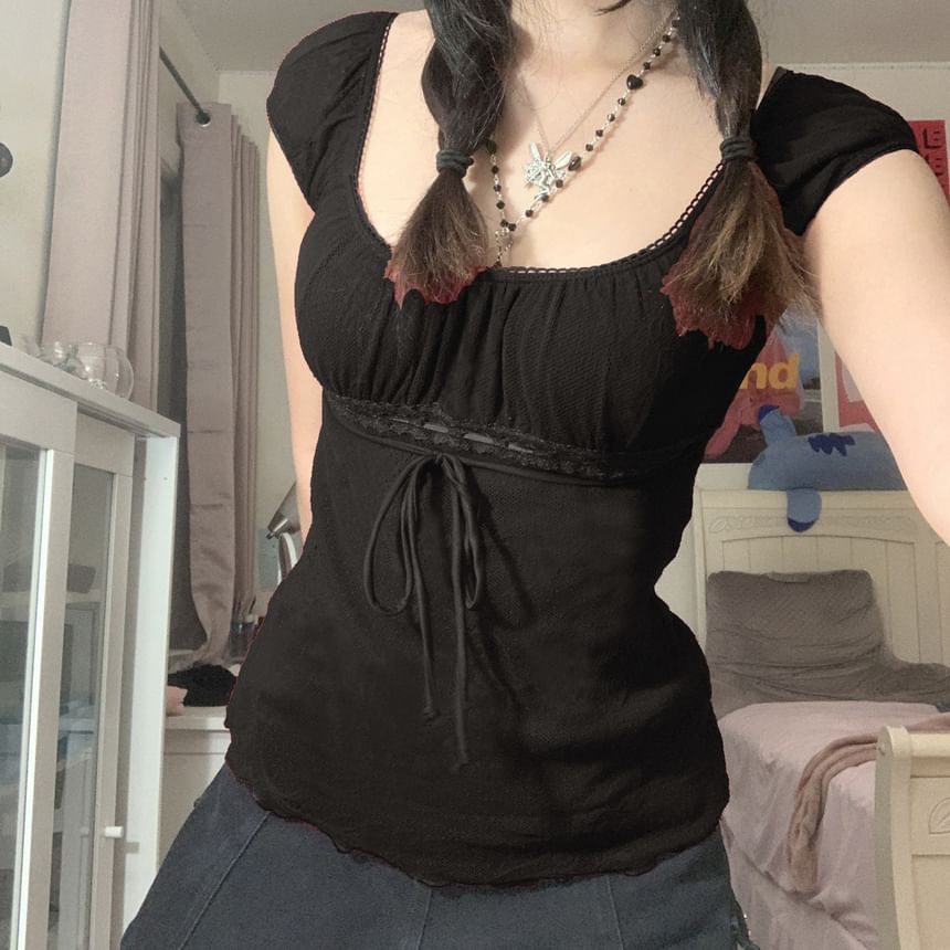 Genrovia - Off-shoulder effen vetertop met doorschijnende details