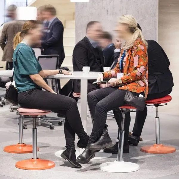 Balancestol Savo Joi - med hvid understel