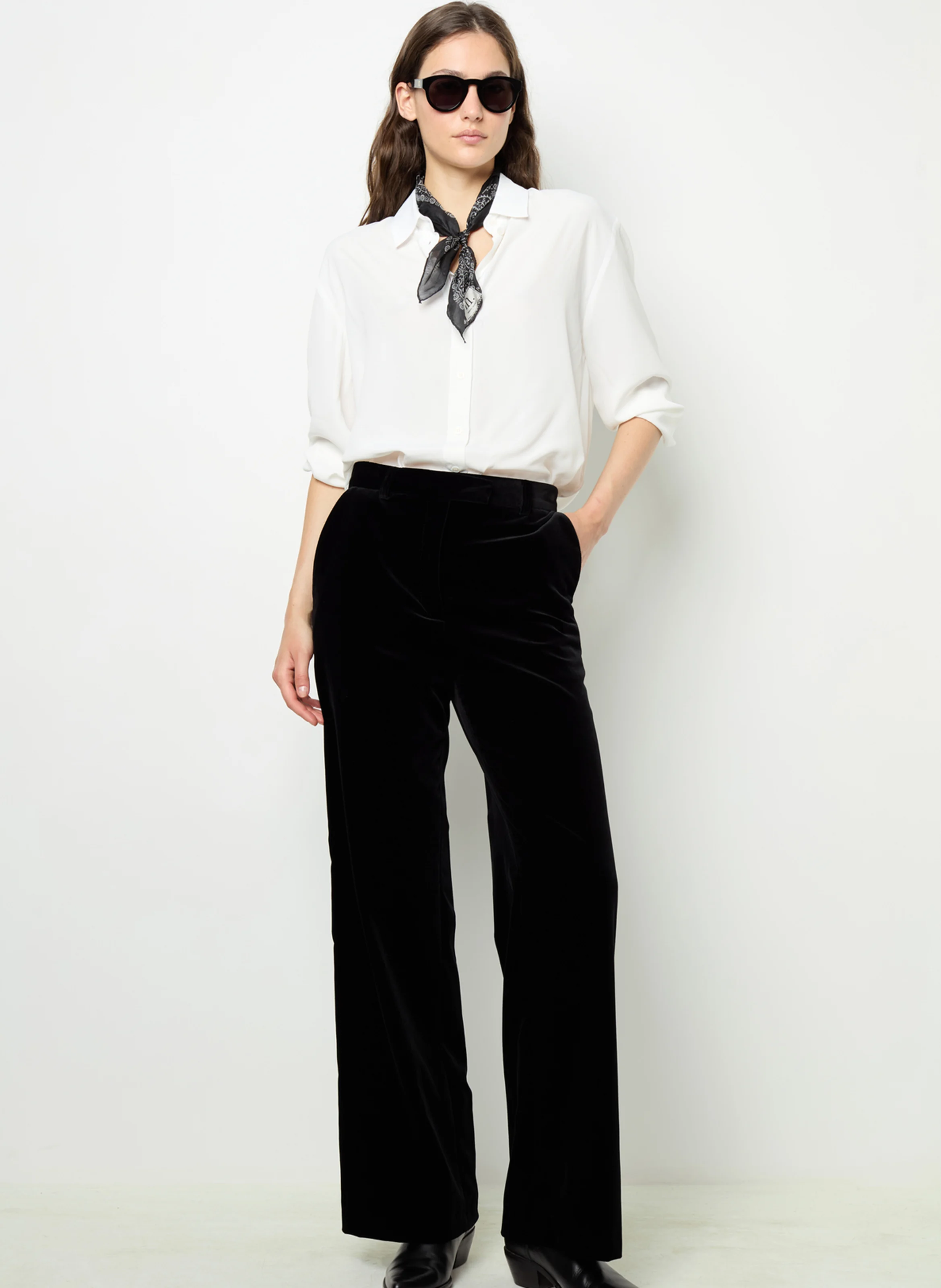 NORA - Pantalon large en velours de coton mélangé | Noir