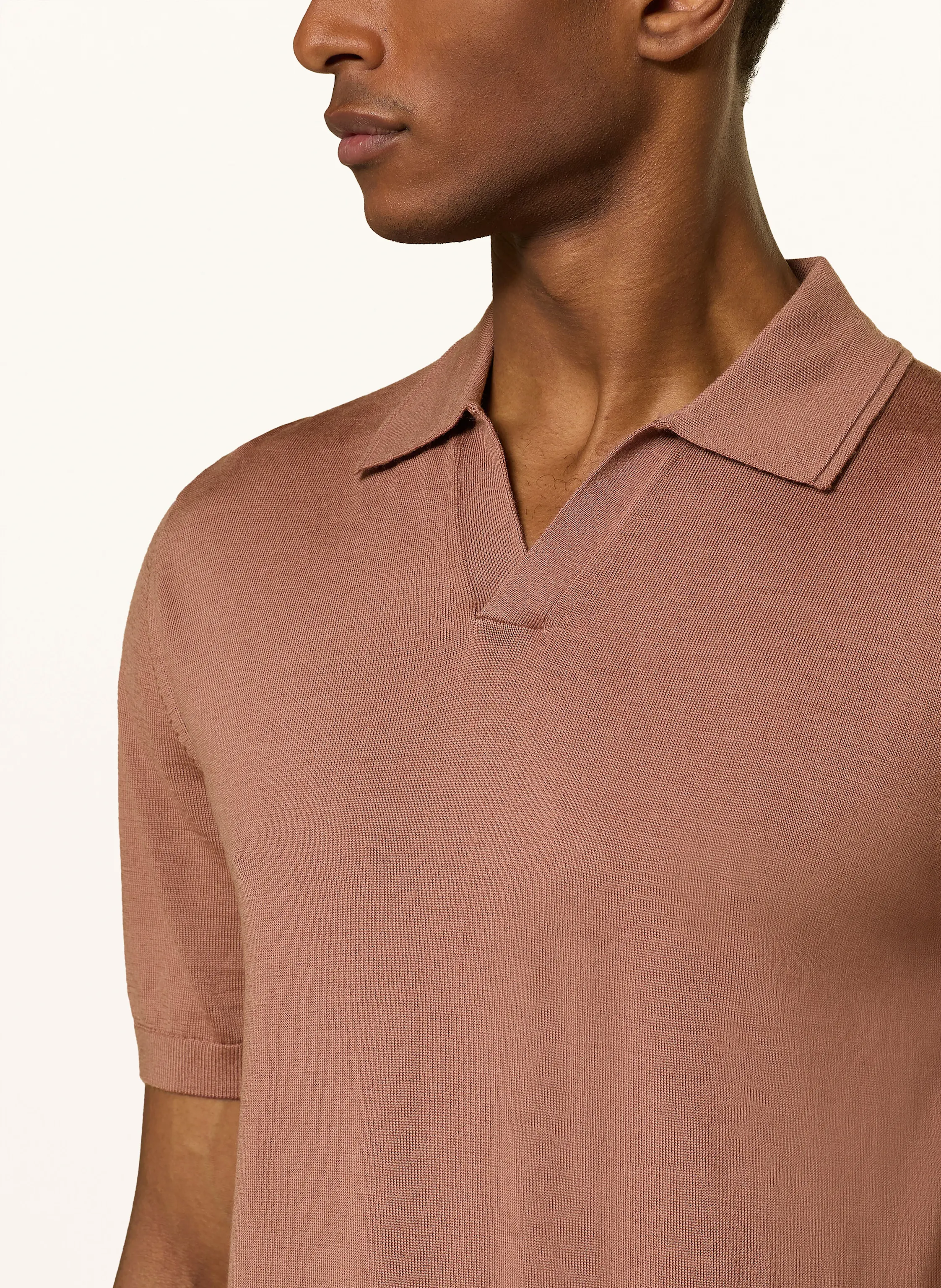 REISS Strick-Poloshirt aus Merinowolle