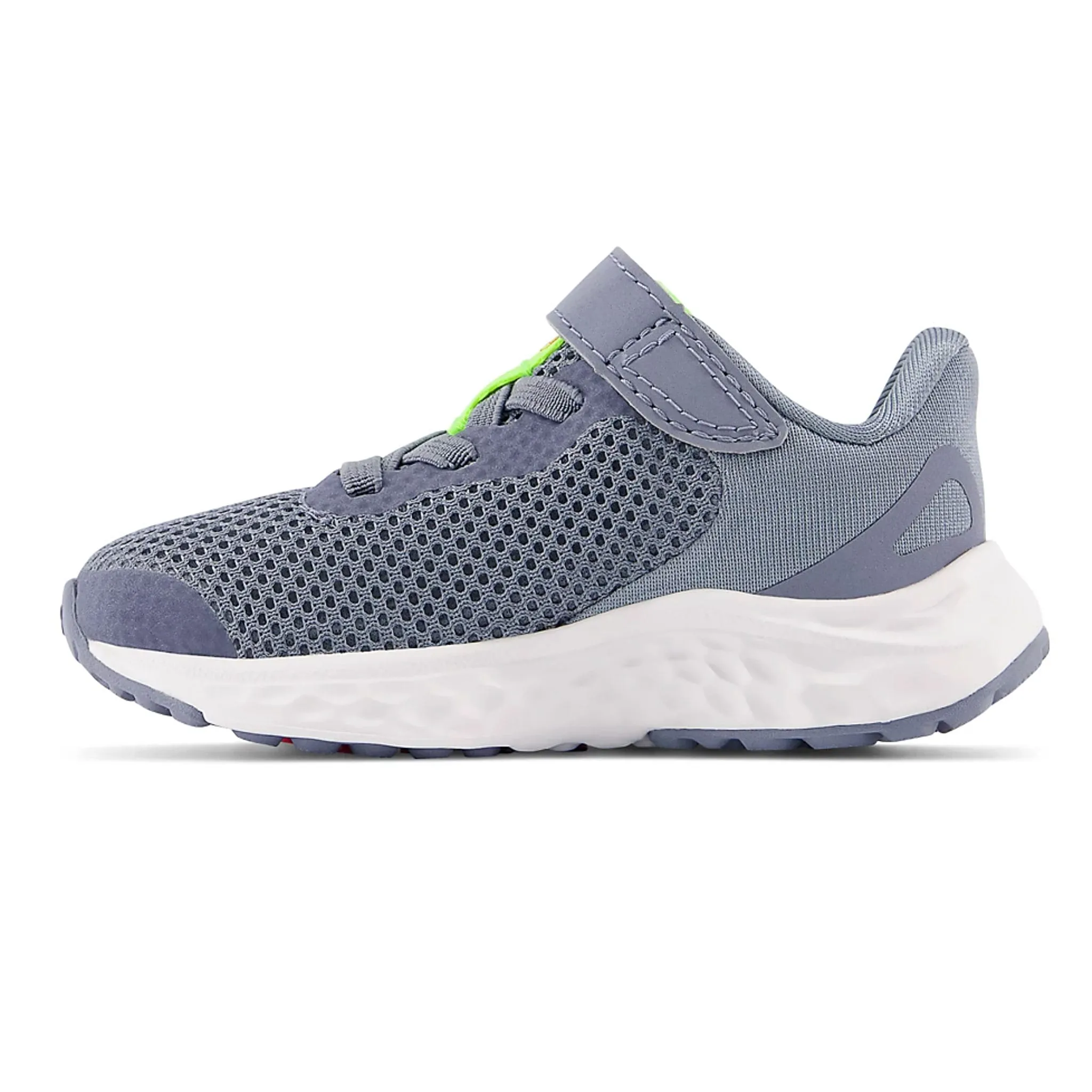 New Balance Soulier Arishi V4  Pointures 2-10