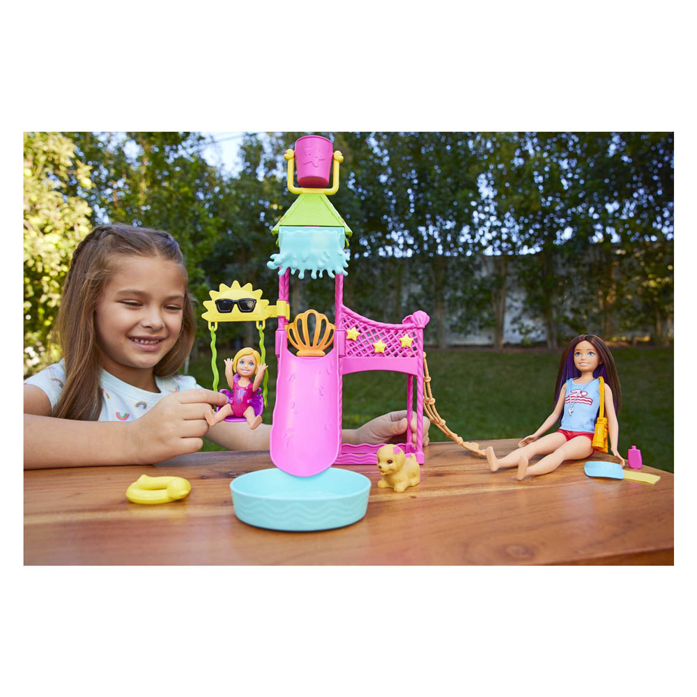 Barbie Skipper Eerste Baantje Waterpark
