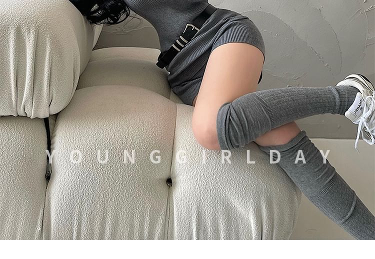 RainGirl - Lange mouwen V-hals effen romper met riem