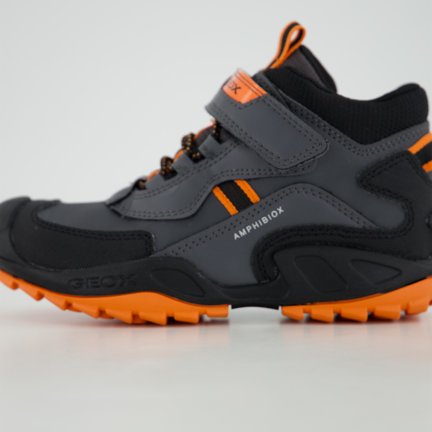 Geox J NEW SAVAGE BOY B A