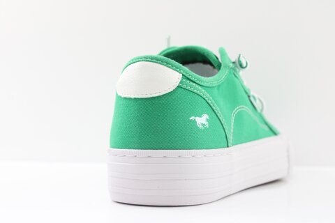 Mustang Leinenschuhe