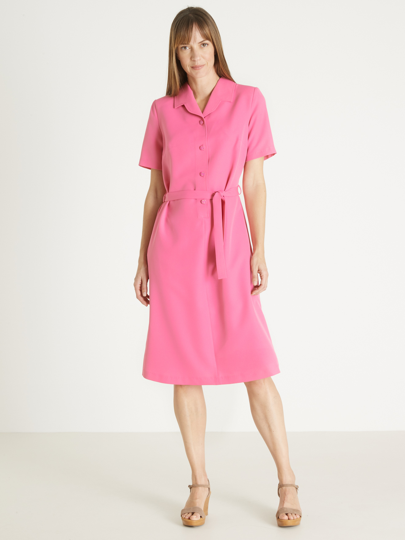 Robe classique col tailleur