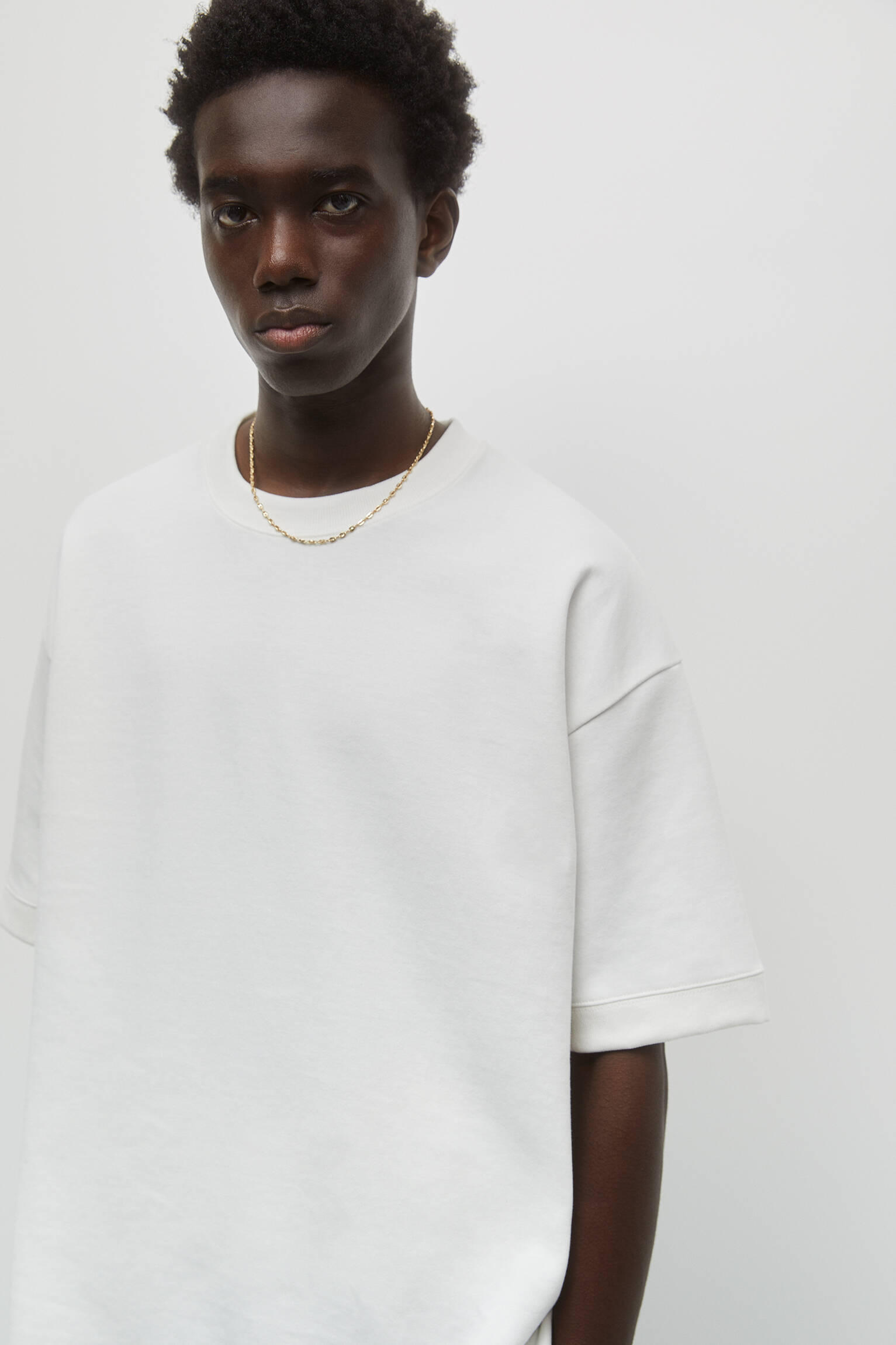 CAMISETA DE MOLETOM INTERLOCK - BRANCO SUJO