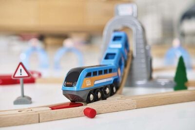BRIO 33972 Action Tunnel Travel Set (Smart Tech Sound)