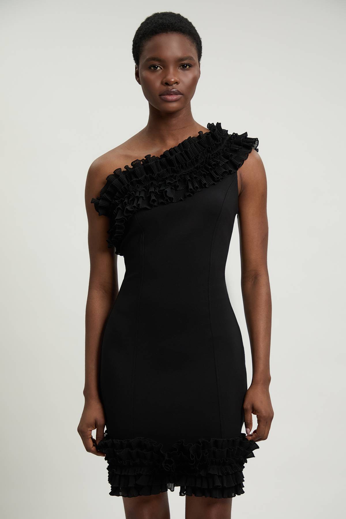 KarenMillen Robe Mini Asymétrique À Volants Dramatiques Petite