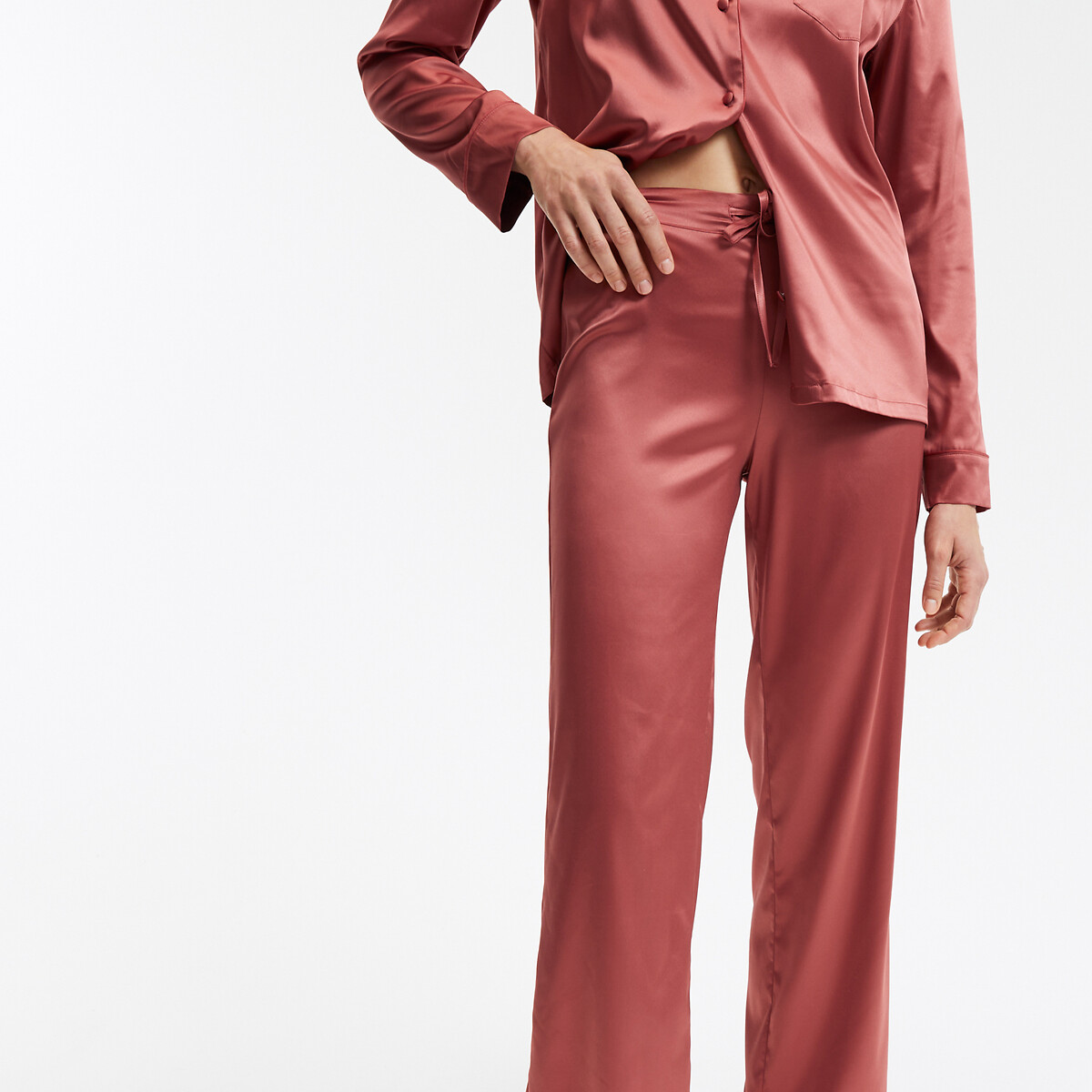 ANNE WEYBURN<br>Pijama de cetim, Signature