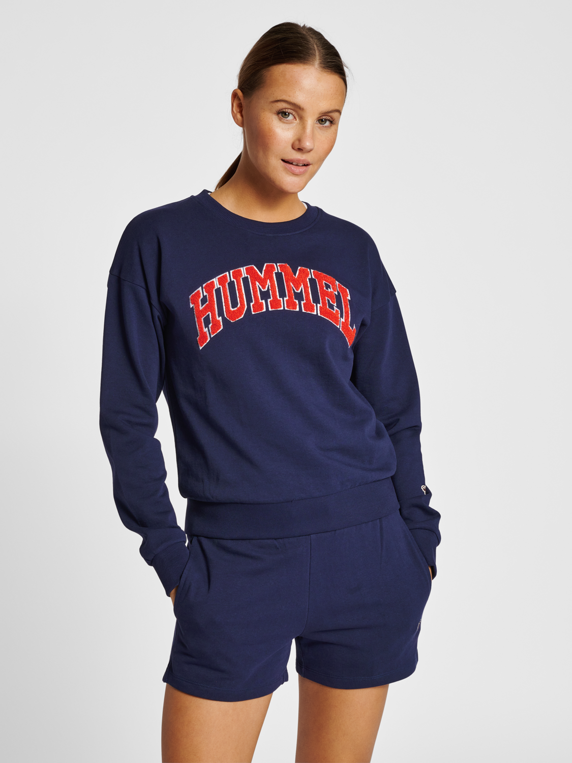 hmlIC BILLIE SWEATSHIRT