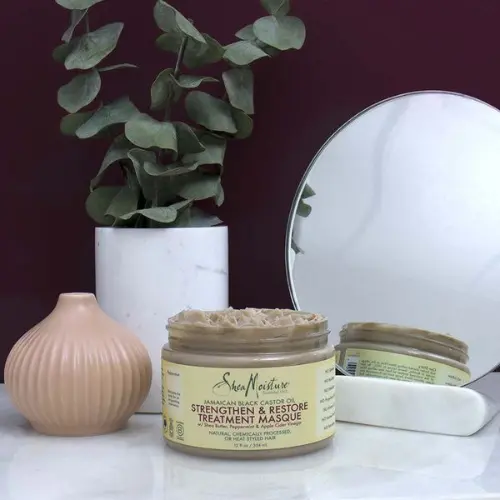 Jamaican Black Castor Oil Strengthen & Restore Mask