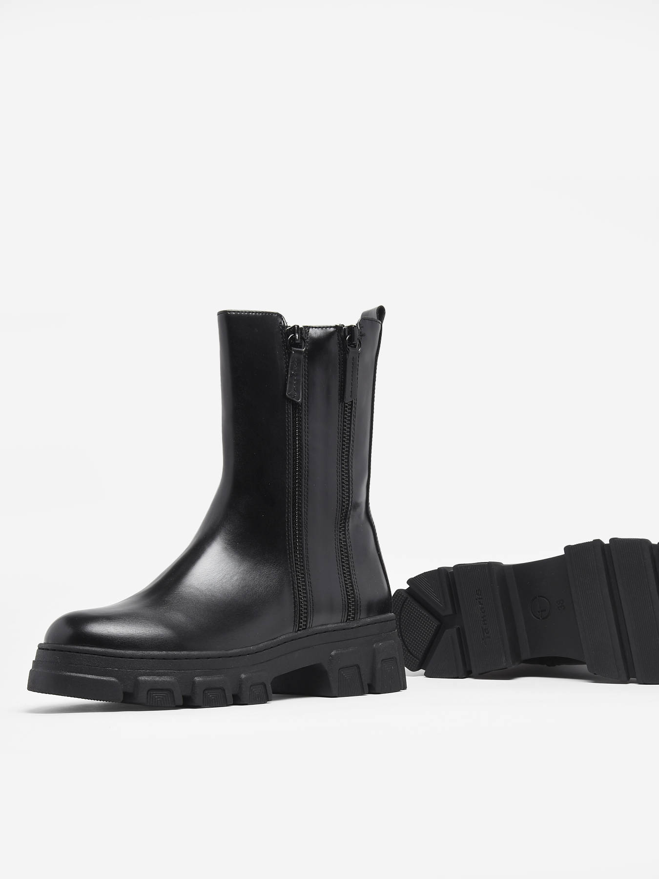 BOOTS TAMARIS