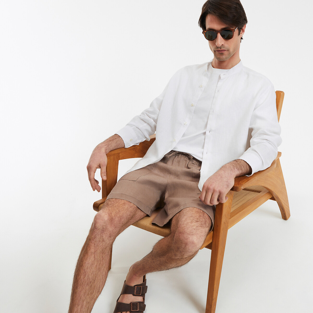 COLEÇÕES LA REDOUTE<br>Camisa reta, gola mandarim, em linho, assinatura AURELE