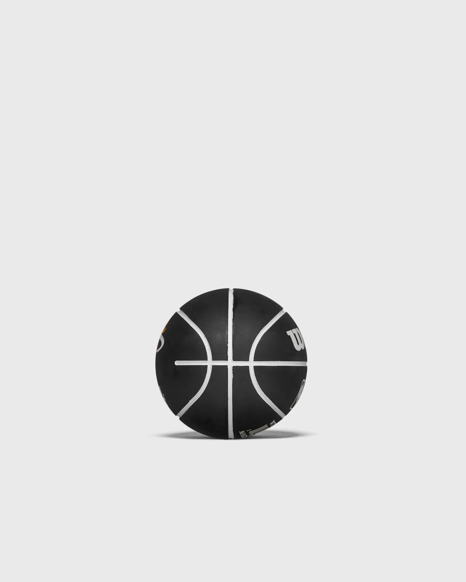 WILSON MINI NBA DRIBBLER BASKETBALL MIAMI HEAT