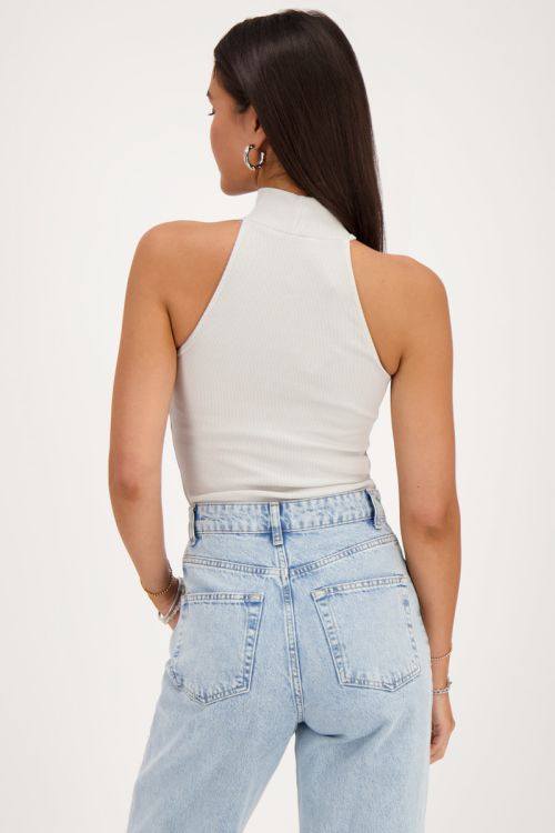 Beige halter top met rib structuur
