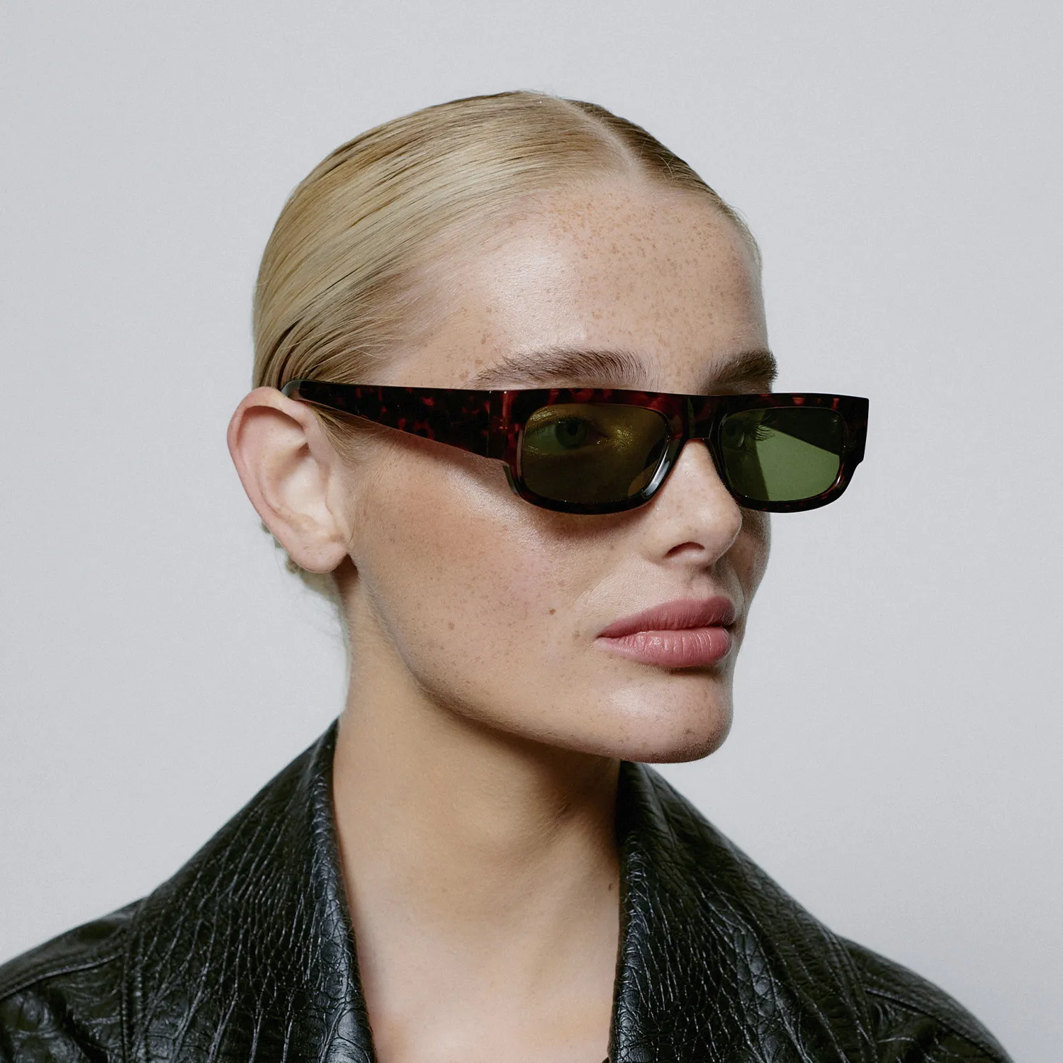 A. Kjærbede Jean Solbrille KL2315-003