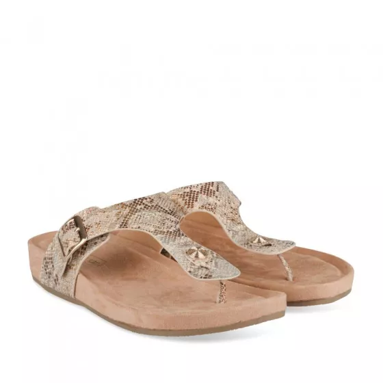 Tongs OR MERRY SCOTT