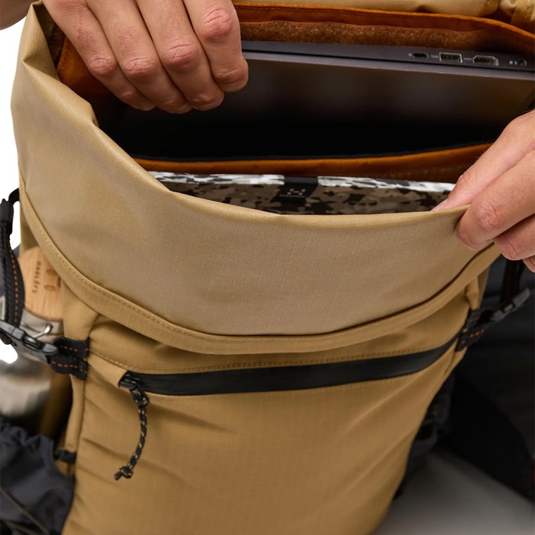 Haglöfs Ardos Rolltop 22 Cinnamon Brown/True Black