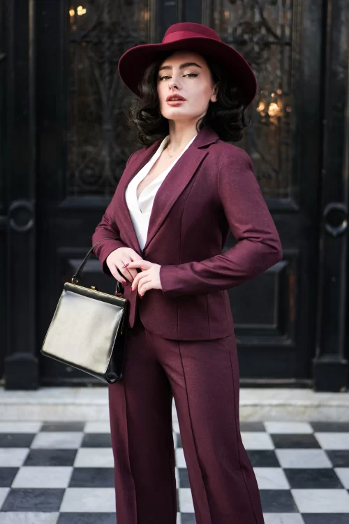 Glamour Bunny Business Babe Diadora blazer in donkerrood