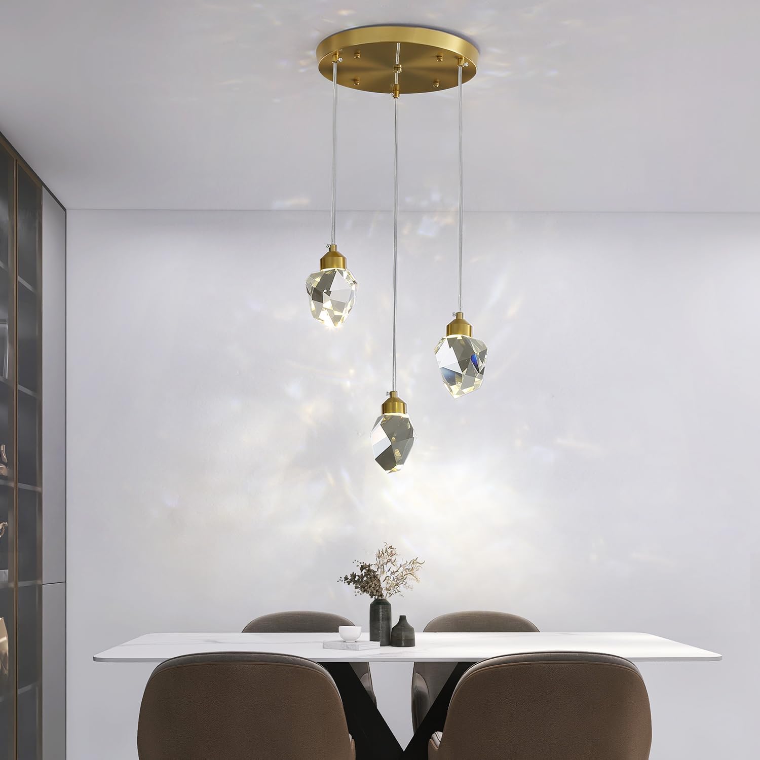 Moderne Kristall Pendelleuchte, 3-Farbige LED Kristall Pendelleuchte, Höhenverstellbare Goldene Decken Hängelampe, Für Kücheninsel Schlafzimmer Wohnzimmer Esszimmer (3-Köpfiger Runder Sockel)