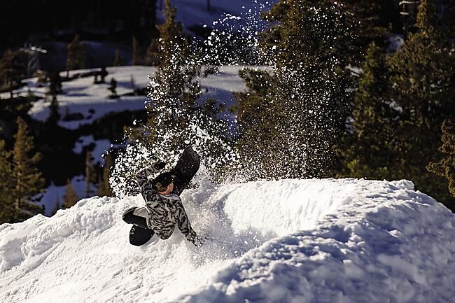 JONES - SNOWBOARD STRATOS