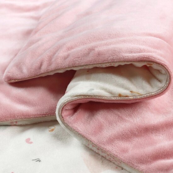 Lina & Joy Couveture Veloudoux    Rose        100 x 400 cm   de               Noukies
