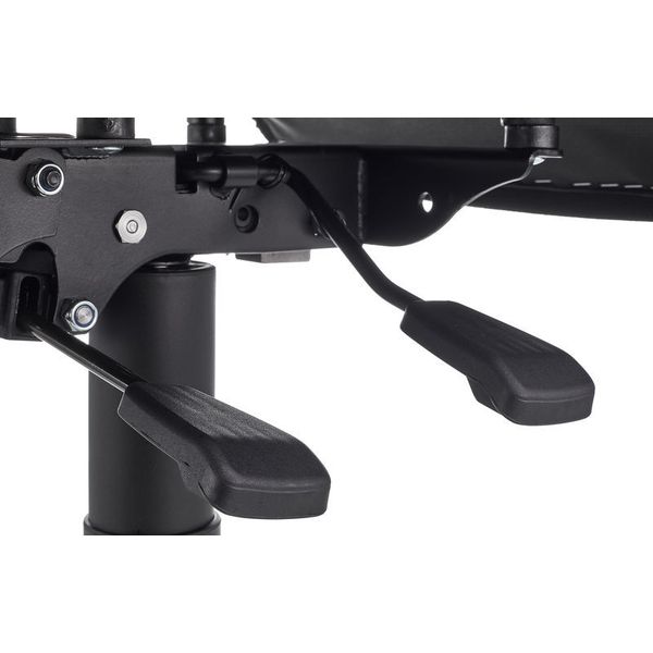 K&M 13470