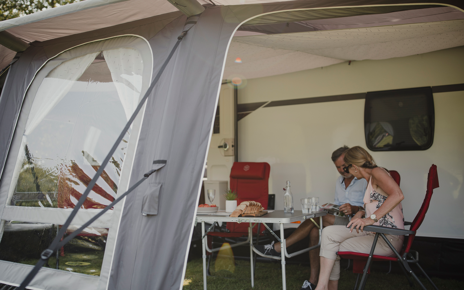 Vango Luftvorzelt für Wohnwagen mit aufblasbarem Gestänge Tuscany Air 500 Elements ProShield