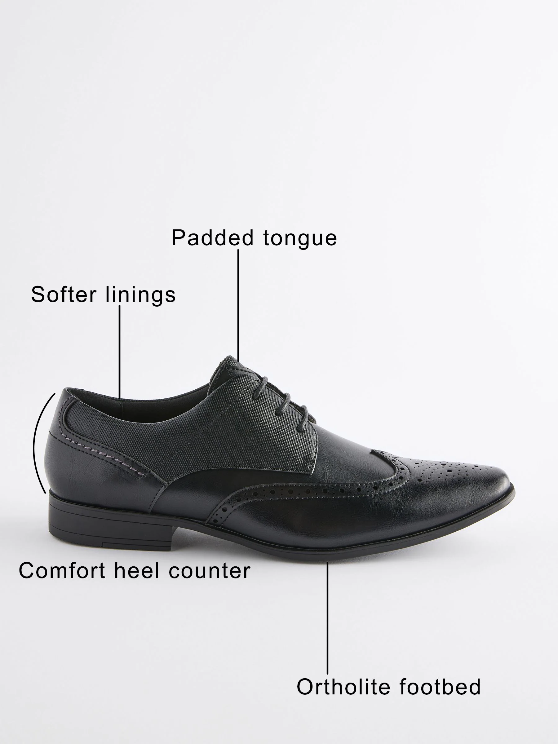 Zwart - Wijde pasvorm - Brogueschoenen