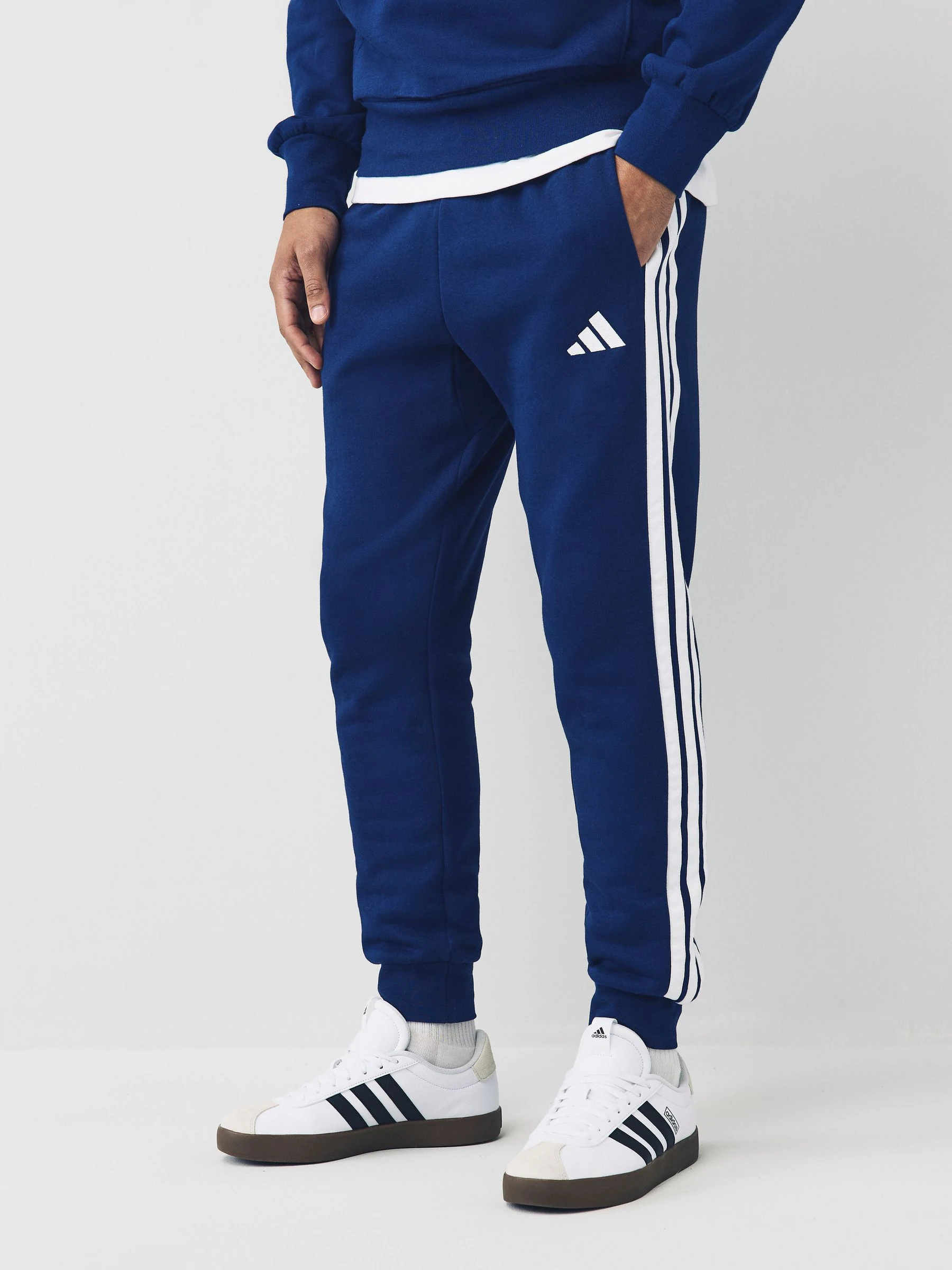 Blauw - adidas Essentials fleece joggingbroek met 3 strepen