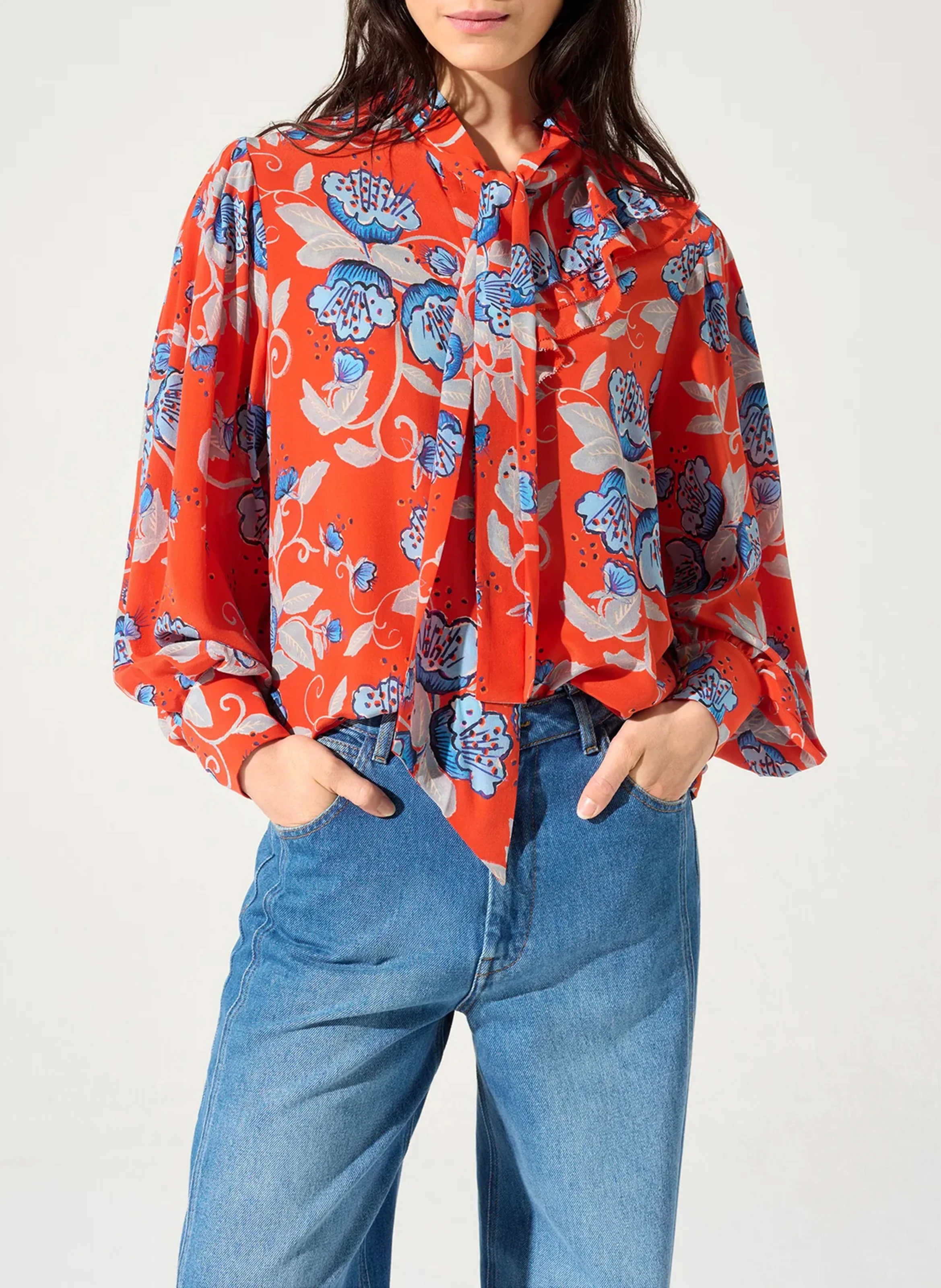 Chemise col lavallière droite en soie imprimé | Rouge