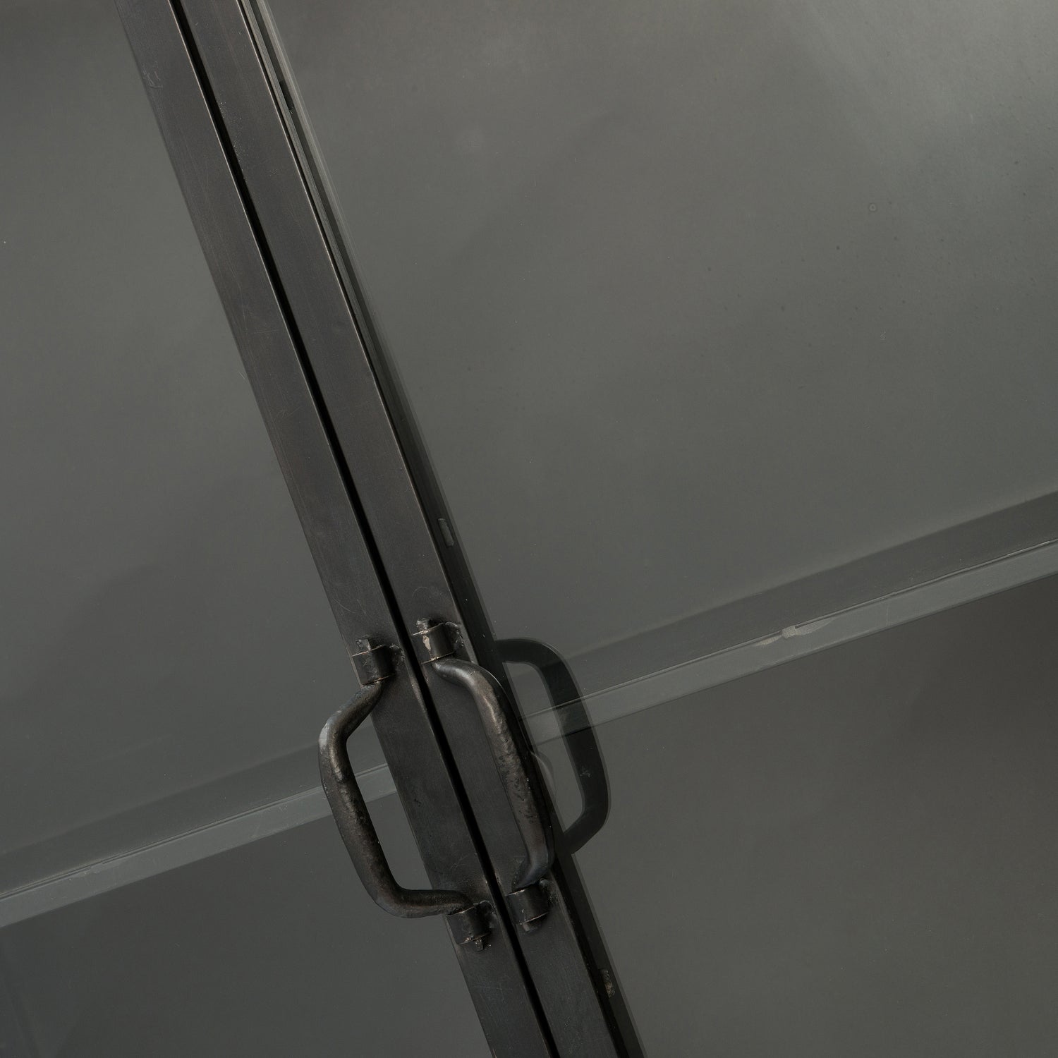 Intratuin kast Luc zwart 80 x 41 x 182 cm