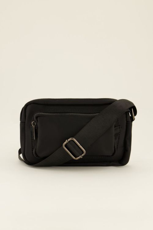Zwarte crossbody tas met voorvak