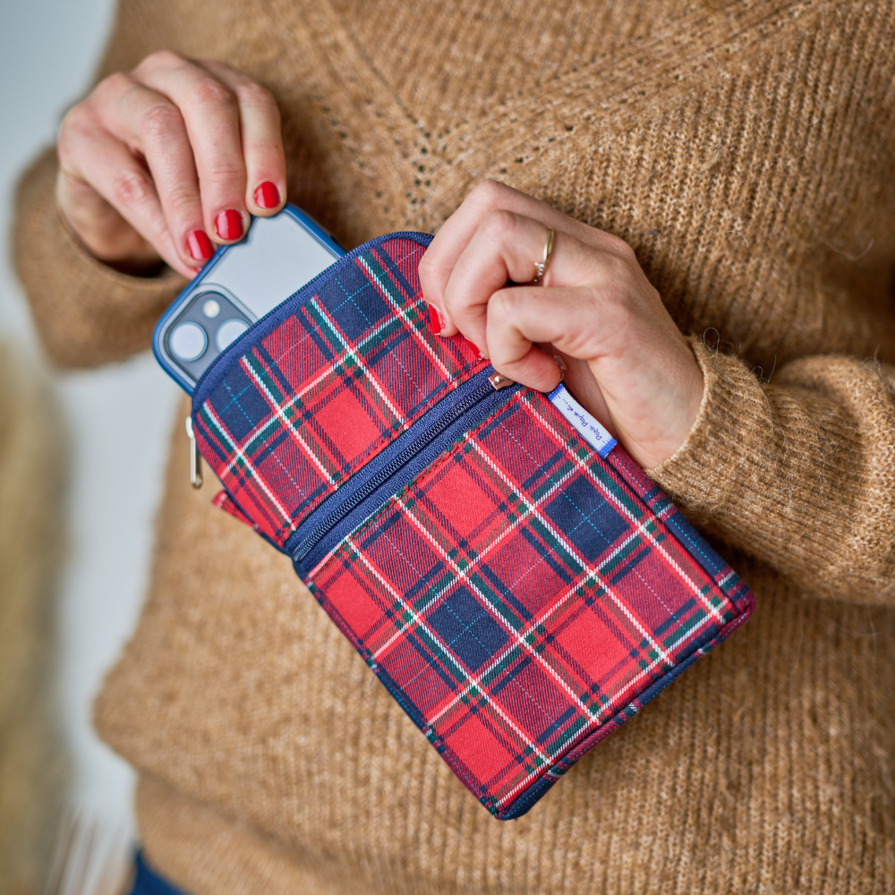Pochette Téléphone Matelassée Tartan Rouge