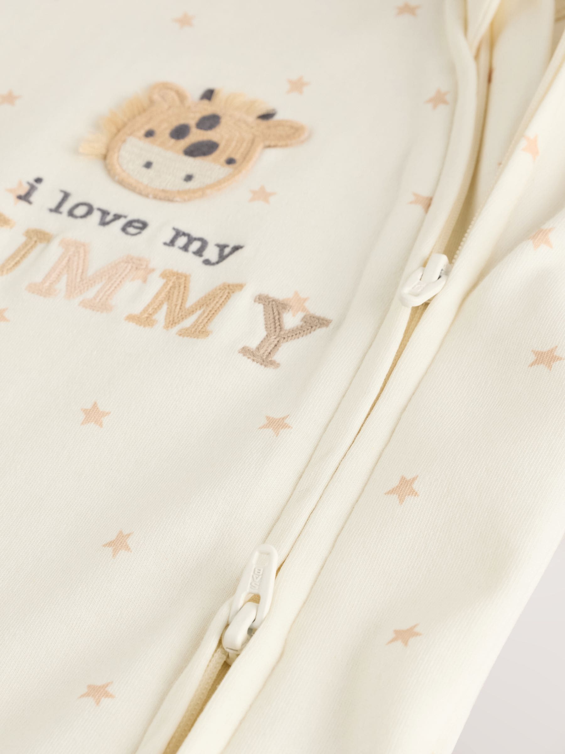Ecru I Love My Mummy - Babypyjama met tweewegrits (0-18mnd)
