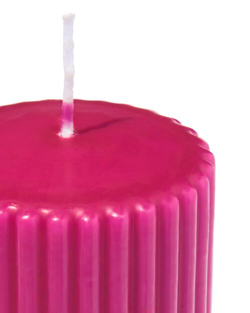 bougie brute 7 x 8 cm striée lilas
