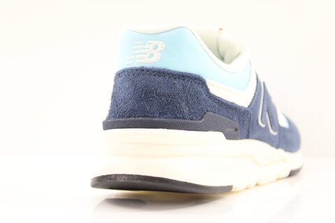 New Balance Sneaker