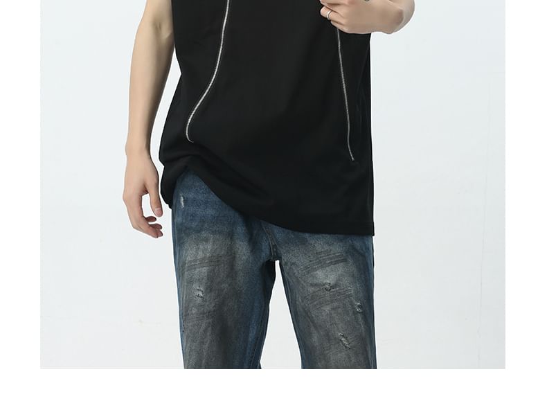 FAERIS - Mouwloos T-shirt met ronde hals en rits
