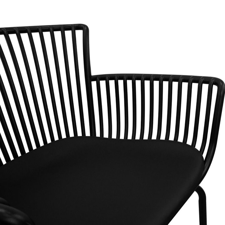 Tuinstoel - Otis Zwart | Industrieel design