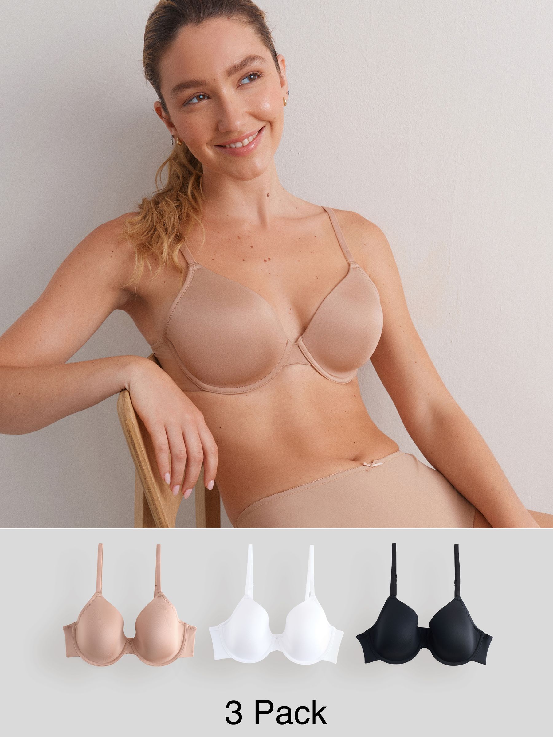 Zwart/wit/praline huidskleur - A-E Ultimate Comfort Smoothing T-Shirt Bras 3 Pack