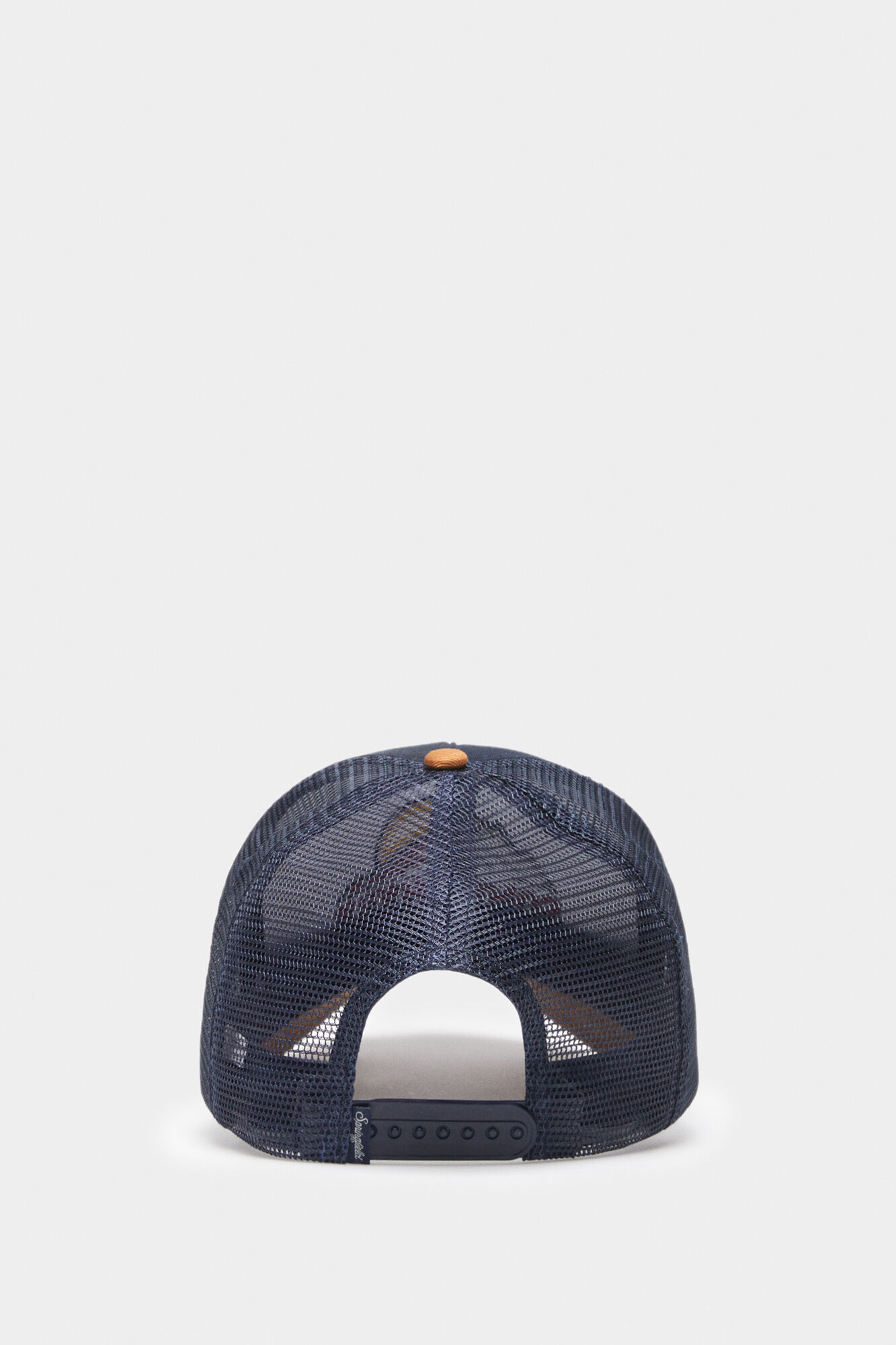 Boné trucker azul com patch