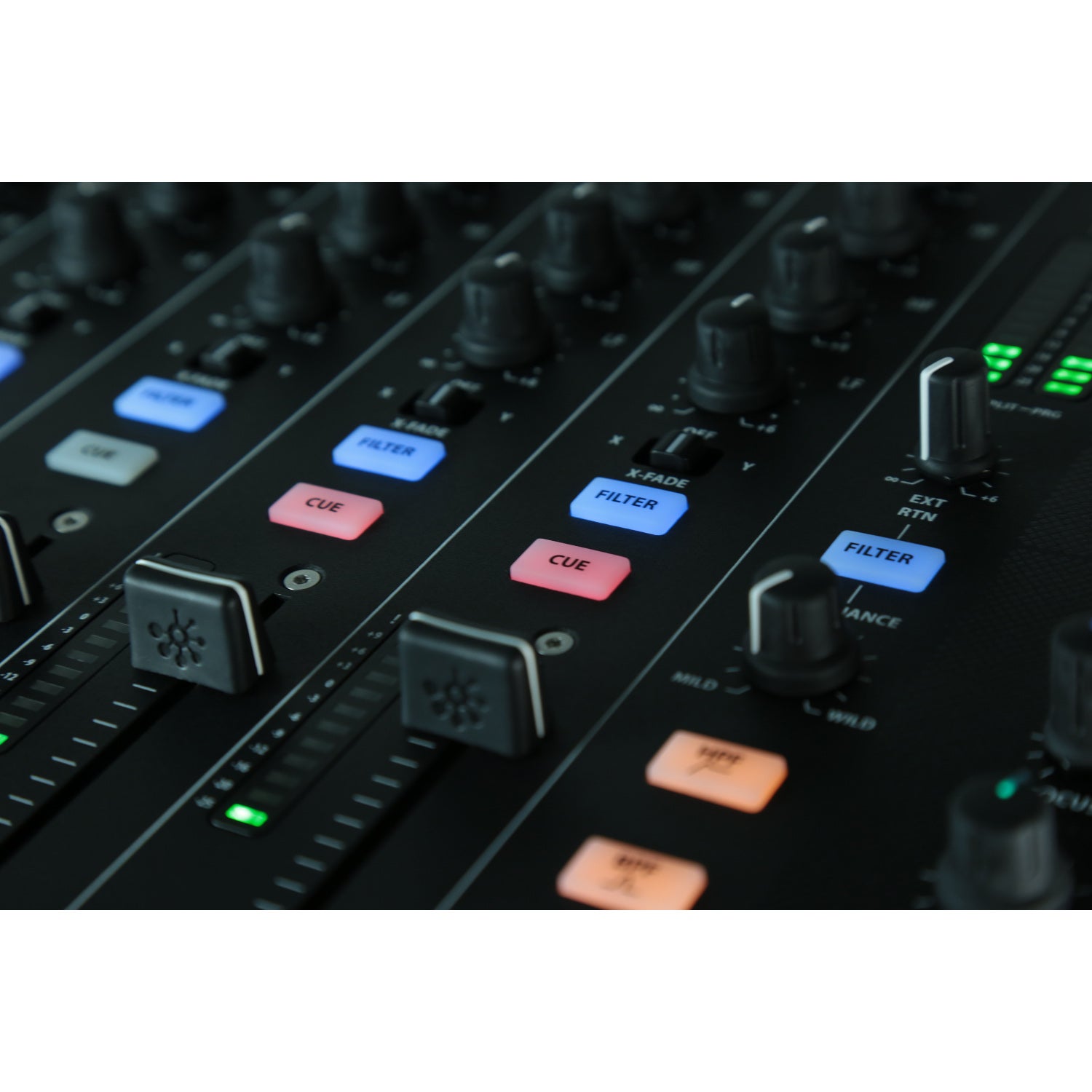 Allen & Heath Xone:PX5 DJ mixer