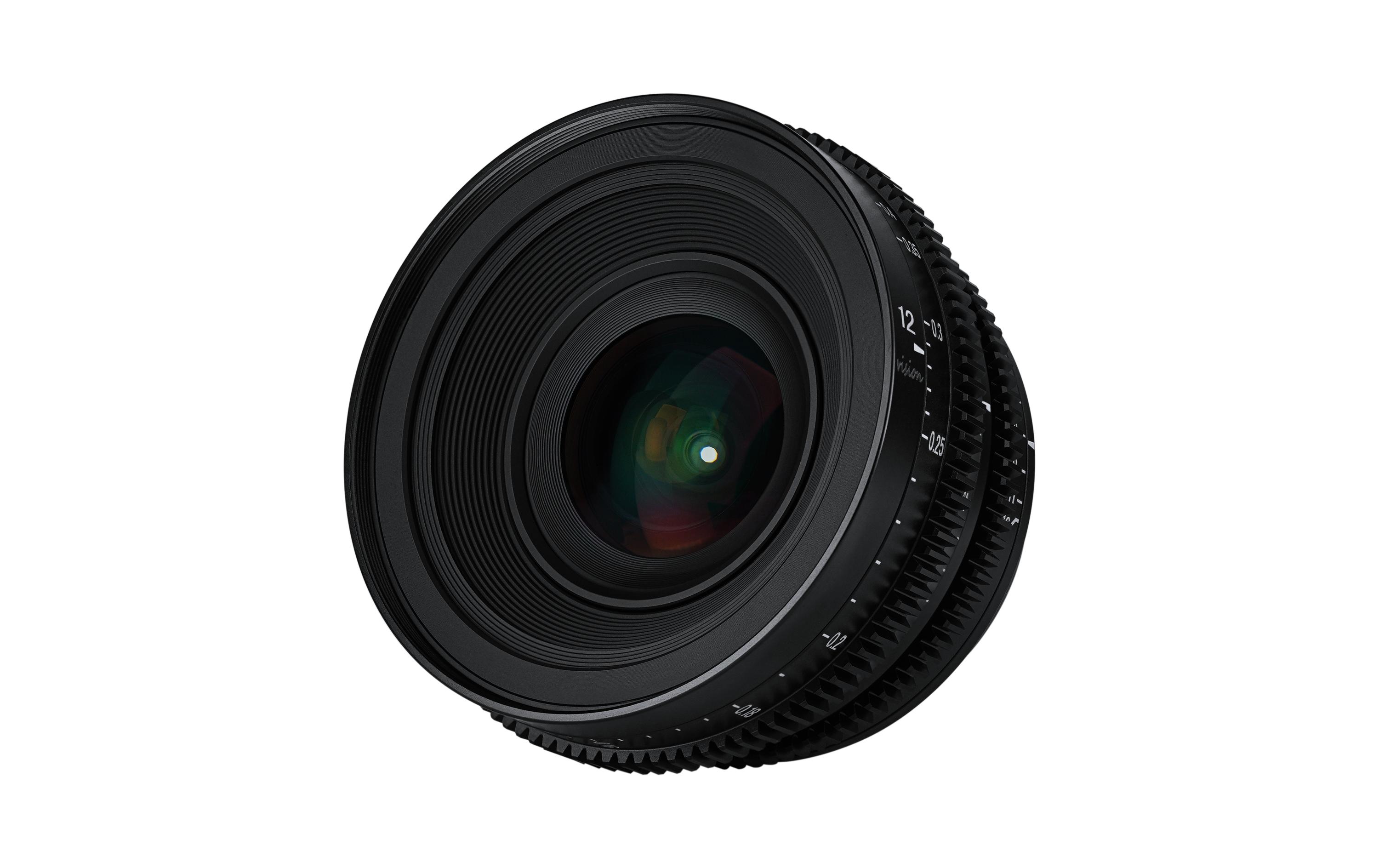 Festbrennweite 12mm T/2.9 – MFT<br>Scharfe, kompakte und robuste Weitwinkel-Festbrennweite