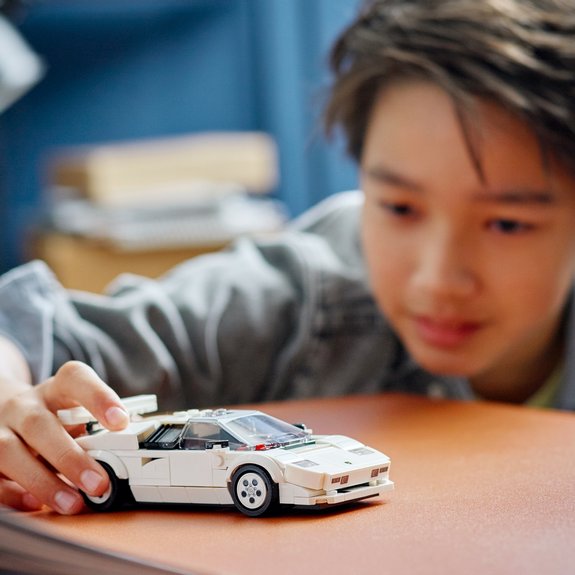 Lamborghini Countach LEGO Speed Champions 76908