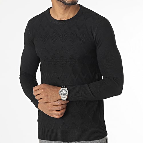Pull Noir