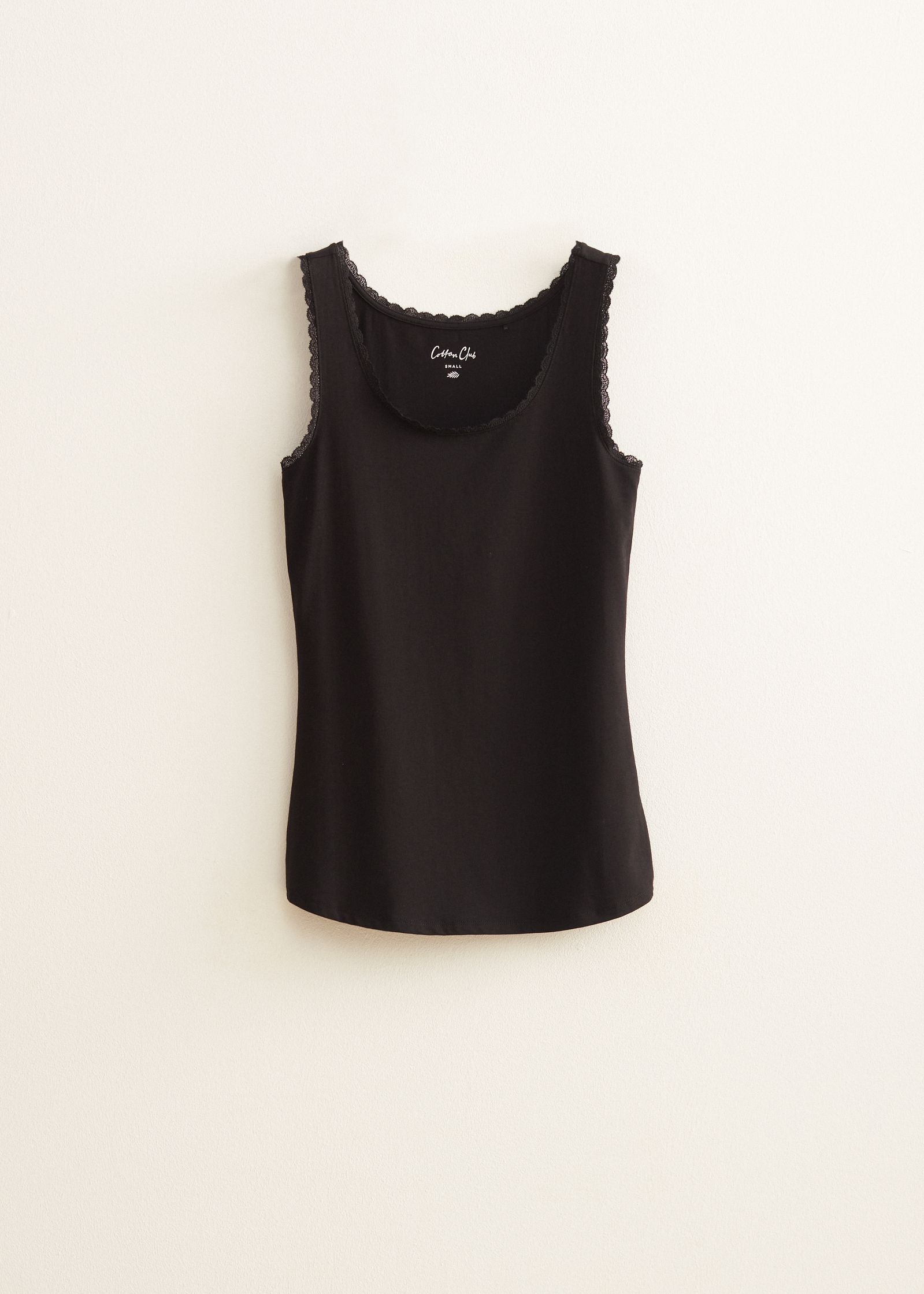 Basic singlet met kant