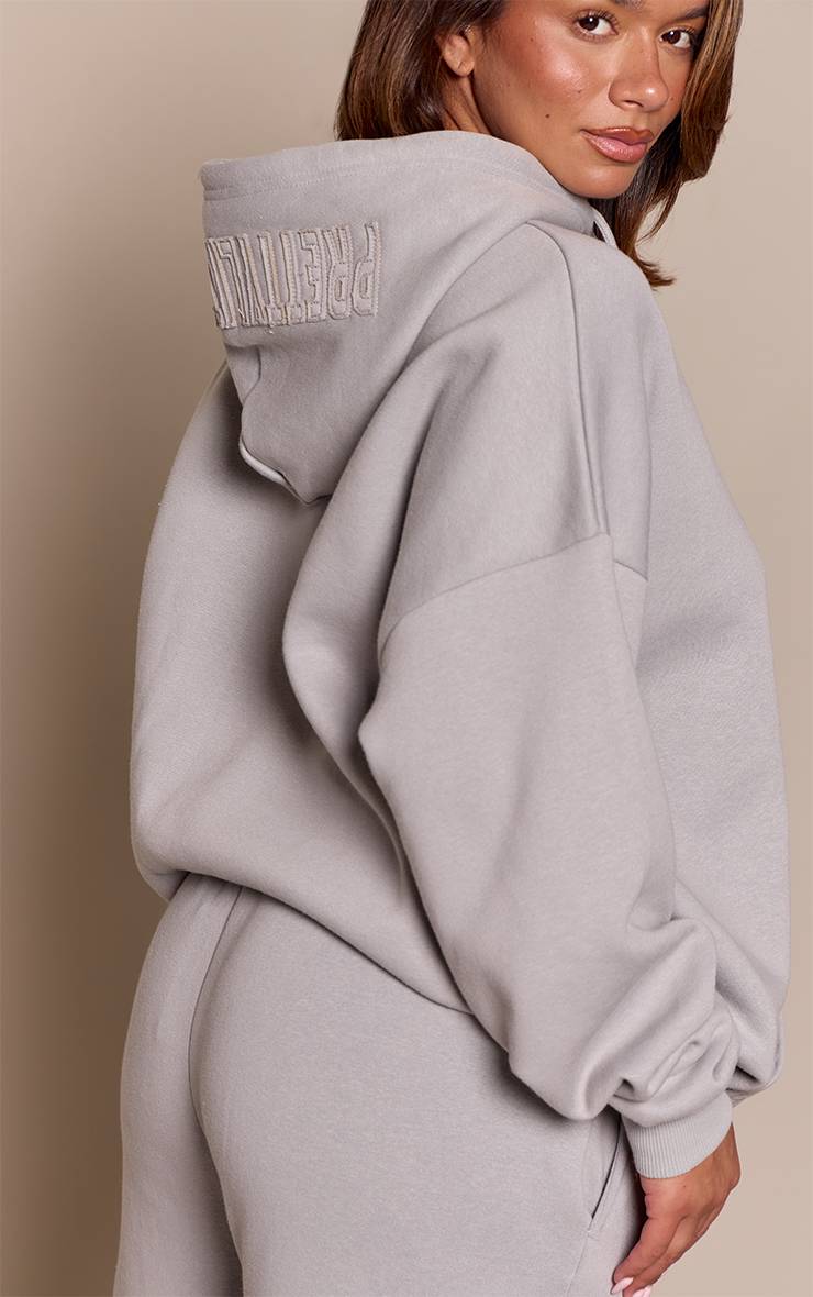 Washed Grey Sweat À Casynthétiqueche Prettylittlething Shape