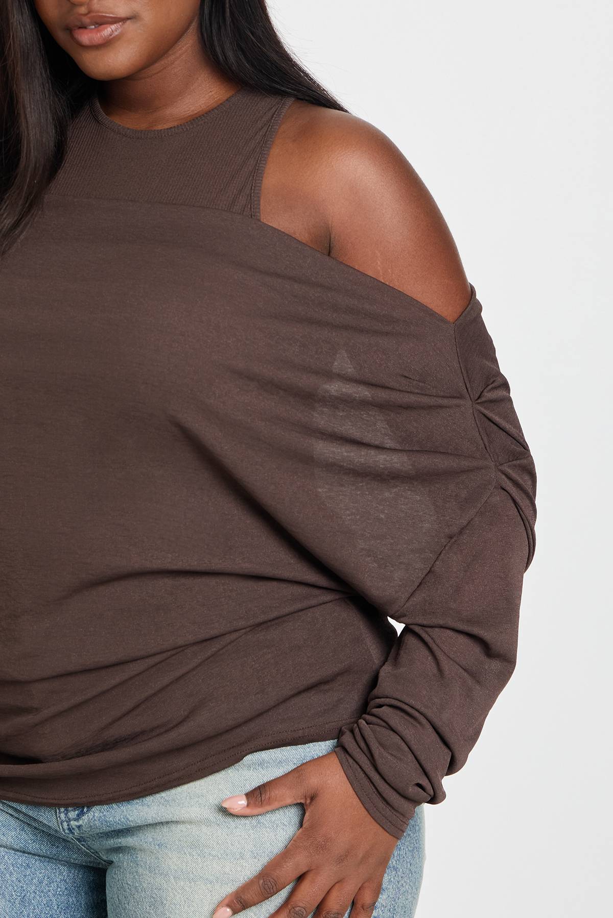 boohoo Haut À Manches Longues Asymétrique Superposé 2-en-1 Grande Taille
