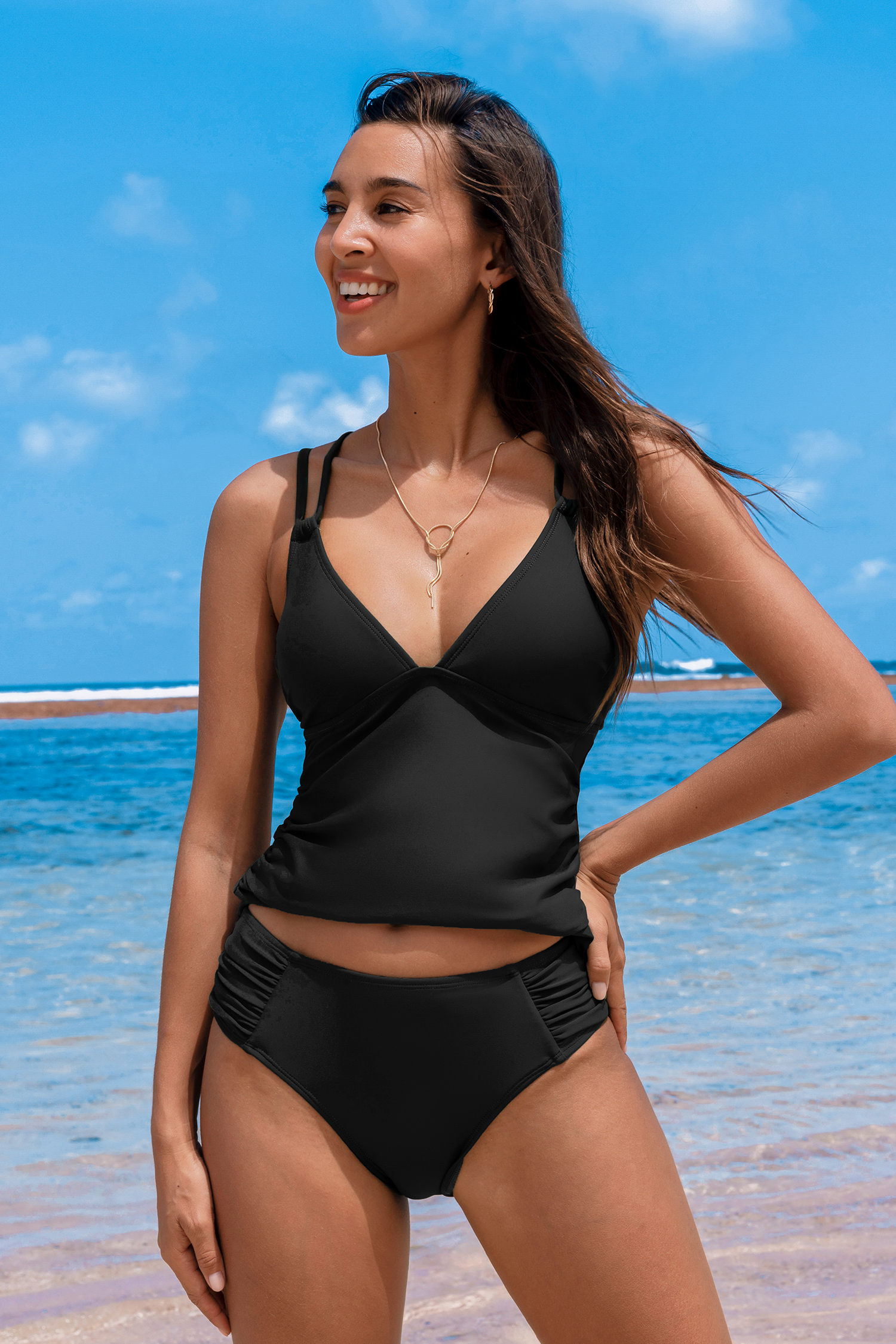 Tankini avec col plongeant et bas standard noir